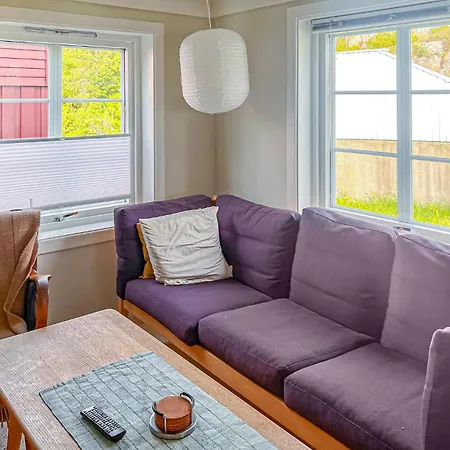 Feriehus 2 Bedroom Gorgeous In