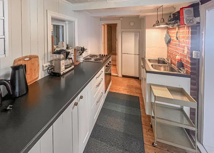 2 Bedroom Gorgeous In Prázdninový dům
