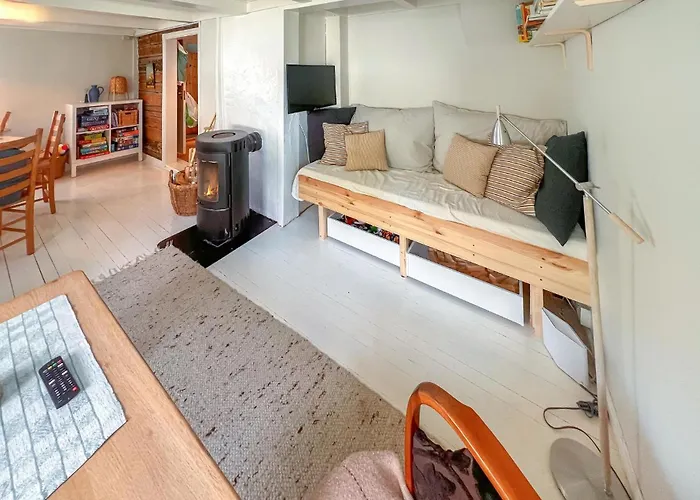 2 Bedroom Gorgeous In
