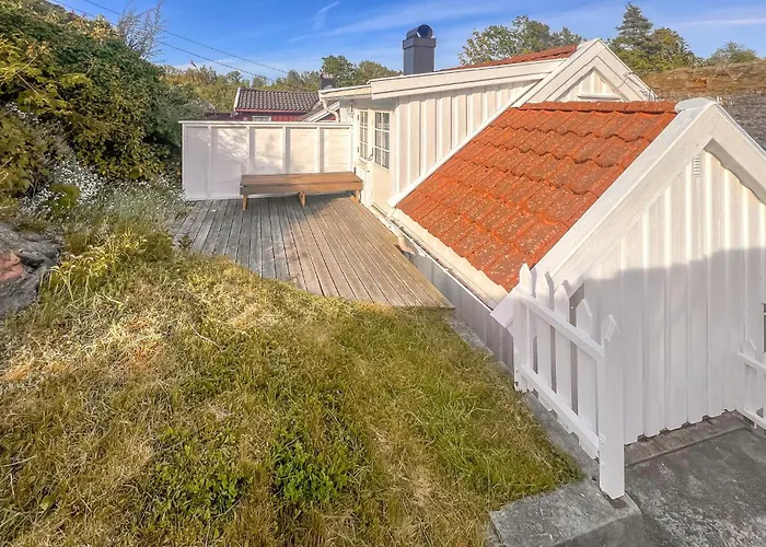 2 Bedroom Gorgeous In